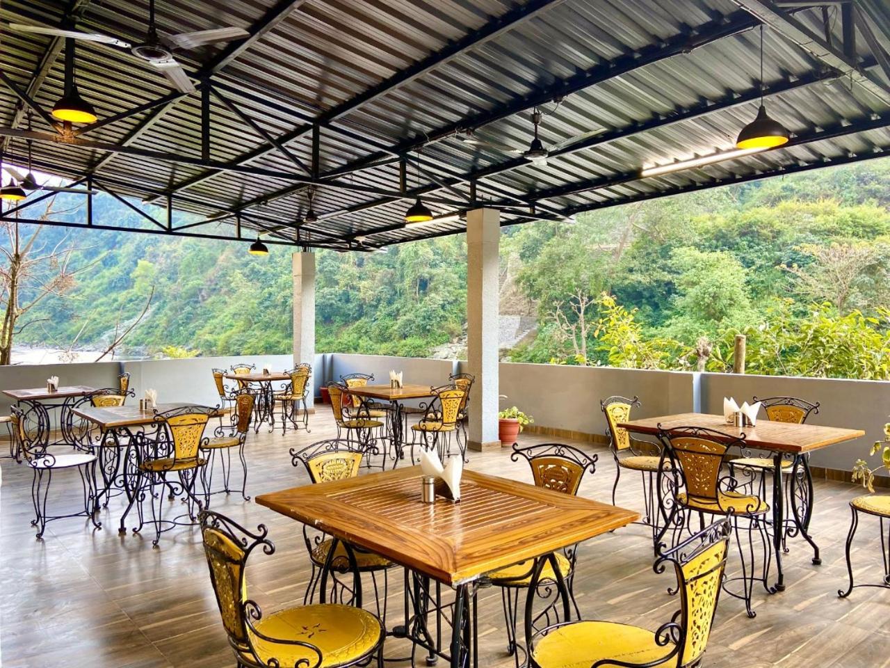 Euphoric River Resort Rishikesh Ngoại thất bức ảnh