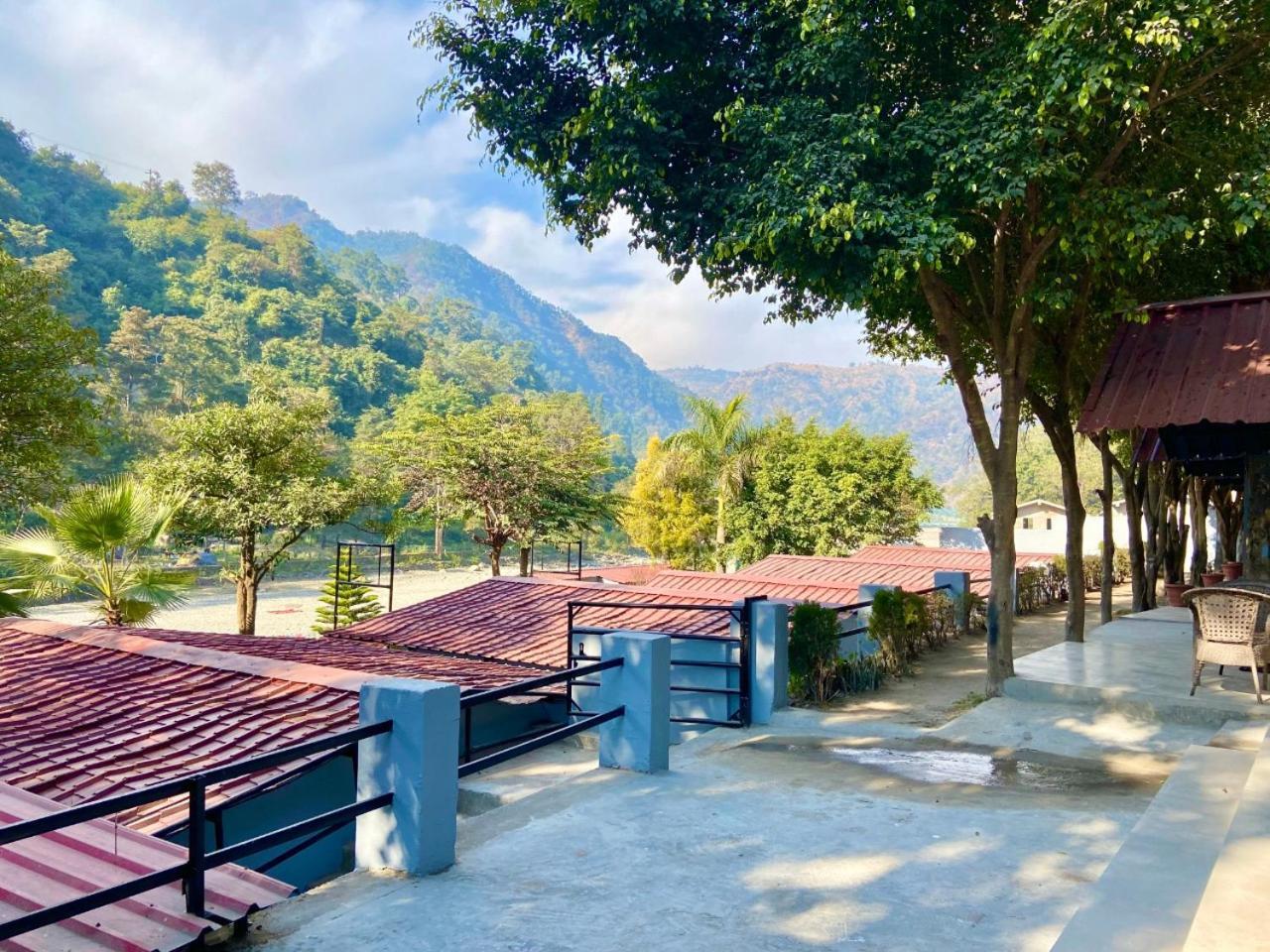 Euphoric River Resort Rishikesh Ngoại thất bức ảnh