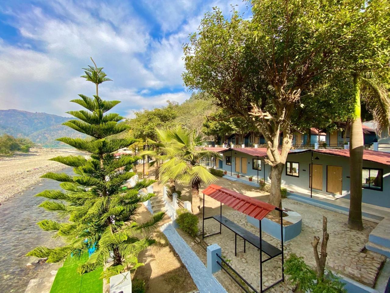 Euphoric River Resort Rishikesh Ngoại thất bức ảnh