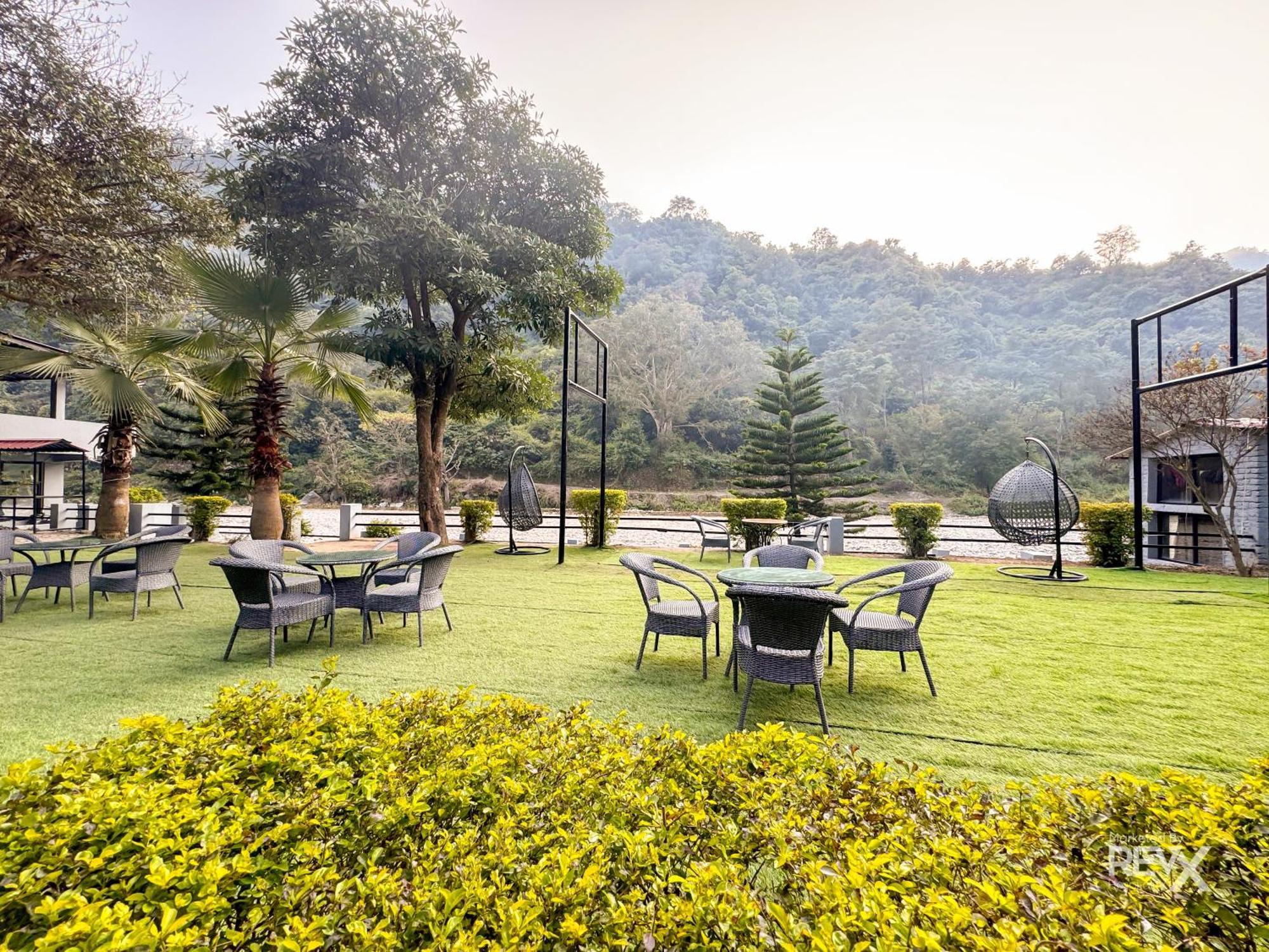 Euphoric River Resort Rishikesh Ngoại thất bức ảnh